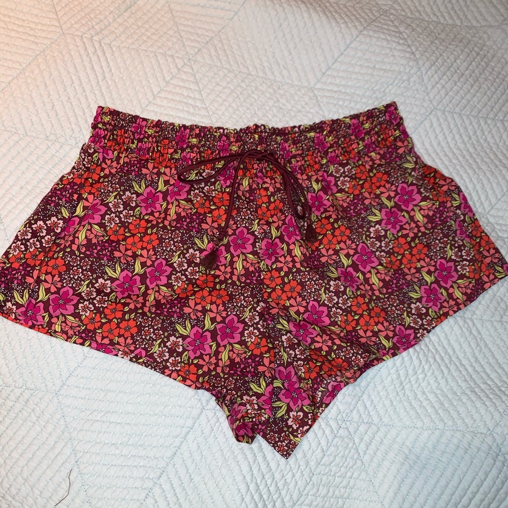 Victoria’s Secret Floral Pajama Shorts - NWT